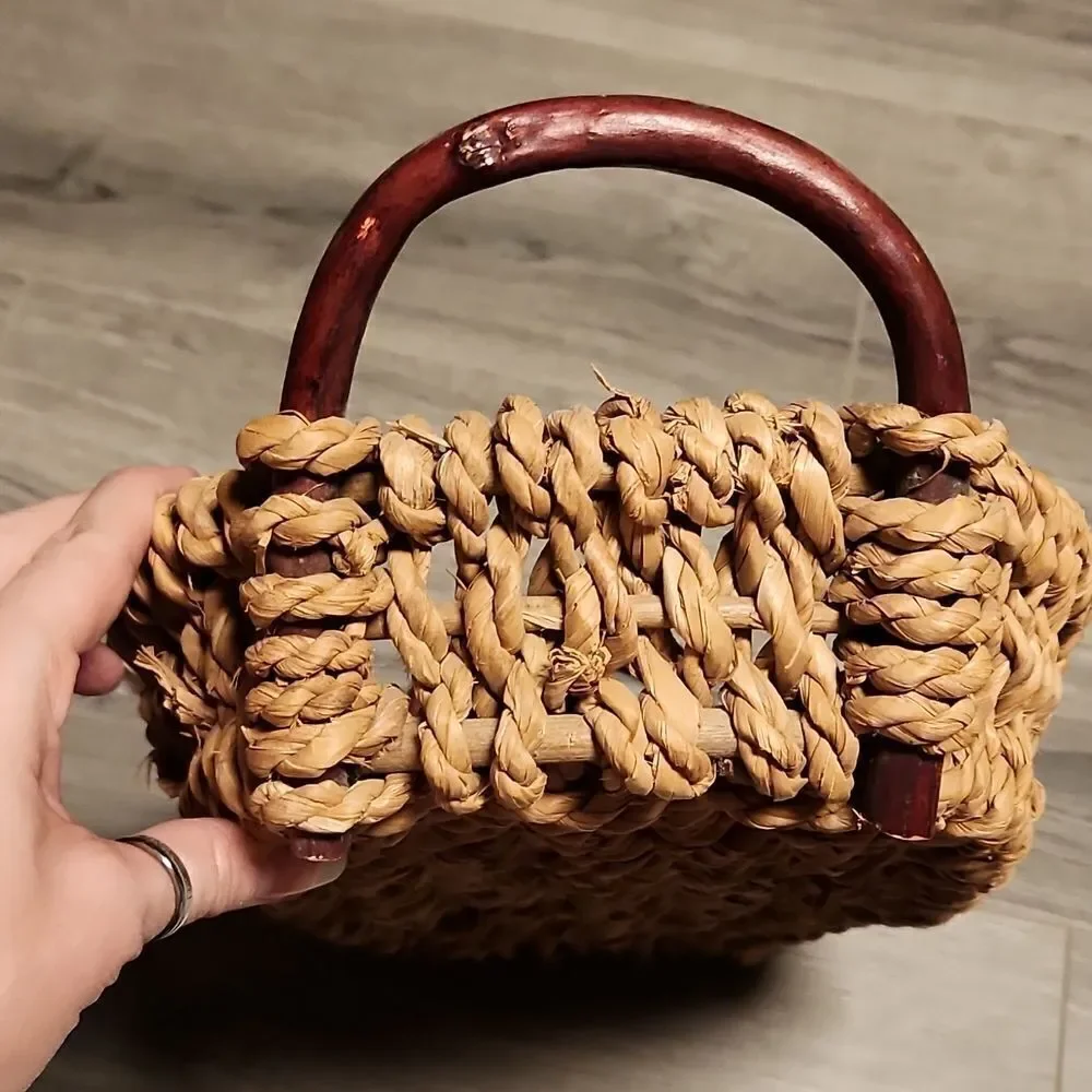 GUC Vintage Thick Woven Basket w/Branch Handles
